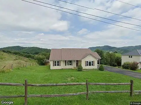 Grannys, POUNDING MILL, VA 24637