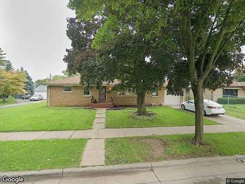 92Nd, MILWAUKEE, WI 53225