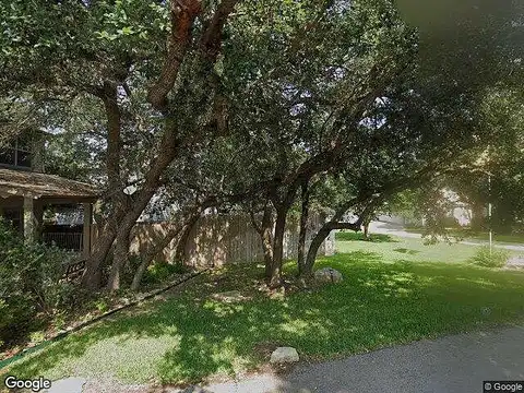 Brooks Hollow, LAKEWAY, TX 78734