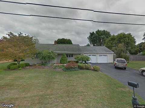 Ferncliffe, SEEKONK, MA 02771