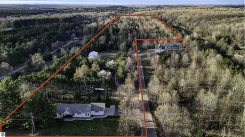 10686 THIEL ROAD, TRAVERSE CITY, MI 49685