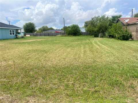 2743 Avenue J, Ingleside, TX 78362