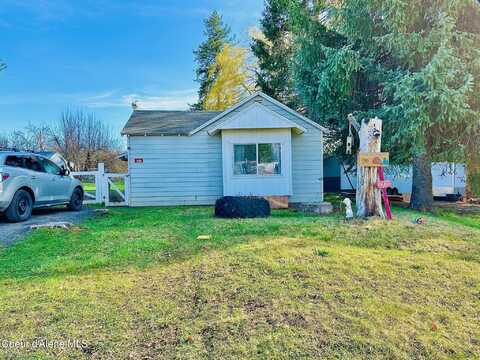 105 D St, Tensed, ID 83870