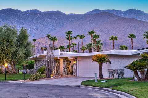 2479 Playa Circle, Palm Springs, CA 92264