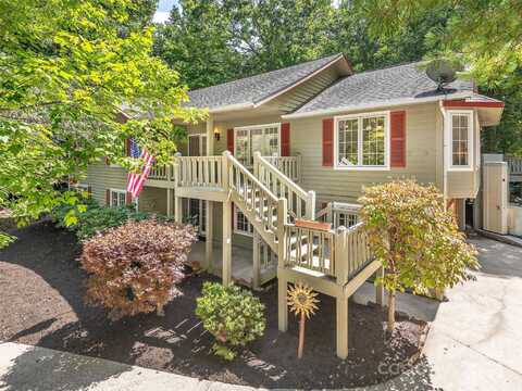 146 Eastmoor Drive, Asheville, NC 28805