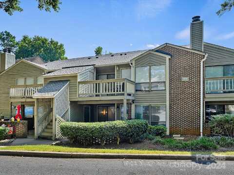 1612 Sharon Road W, Charlotte, NC 28210