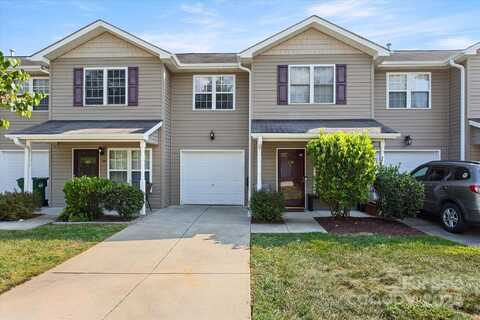 150 Lanceford Circle, Fletcher, NC 28732