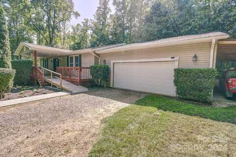 6 Bear Trail, Fairview, NC 28730