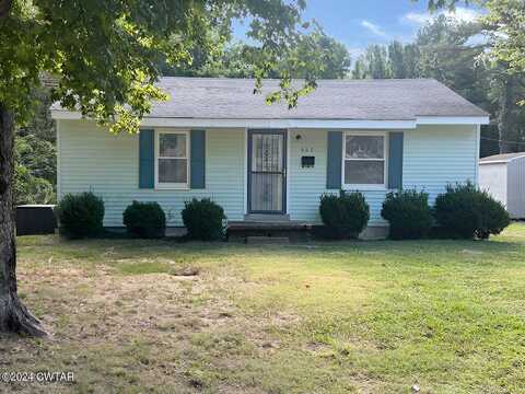 807 George Street, Trenton, TN 38382