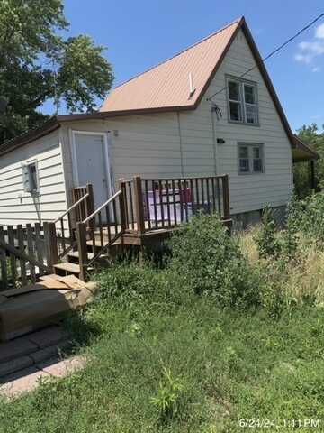 391 Howard Street, Kalona, IA 52247