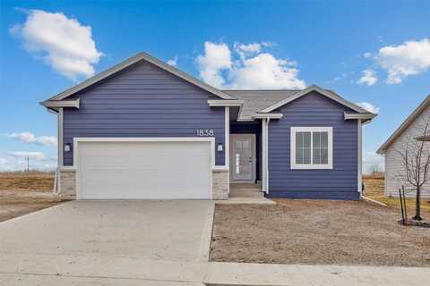 1838 Silver Maple Drive, Norwalk, IA 50211