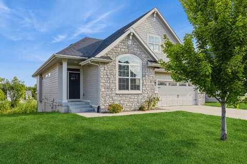 14311 Holcomb Avenue, Urbandale, IA 50323