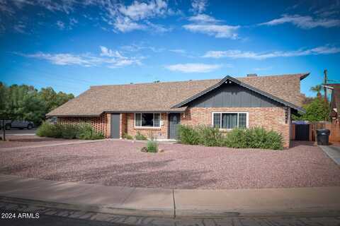 1556 E DOVER Circle, Mesa, AZ 85203