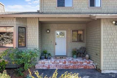 8932 Oak Grove Avenue, Sebastopol, CA 95472