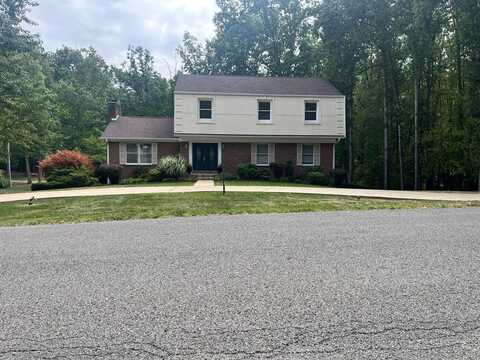 102 EAST BUNTING LANE, BECKLEY, WV 25801