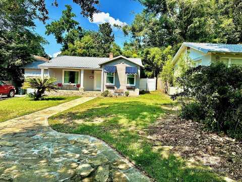 105 Pecan Avenue, Fairhope, AL 36532