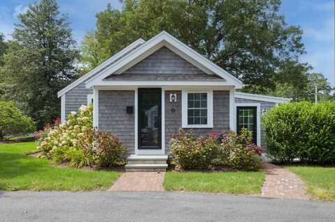 16 Second Avenue, Osterville, MA 02655