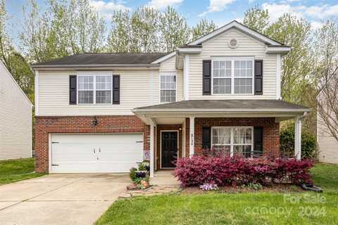 8724 Chalkstone Road, Charlotte, NC 28216