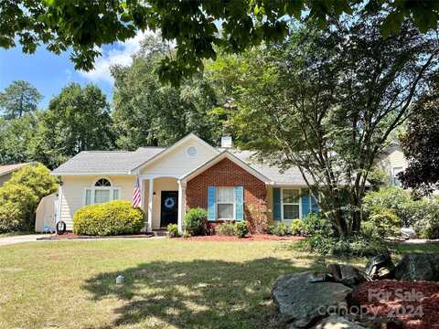 3831 Armitage Drive, Charlotte, NC 28269