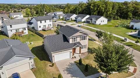 2402 River Meadows Drive, Des Moines, IA 50320