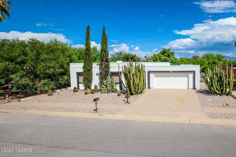 1222 N La Canoa, Green Valley, AZ 85614