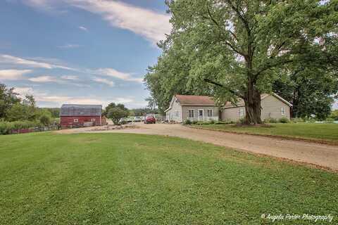 19212 Crowley Road, Harvard, IL 60033