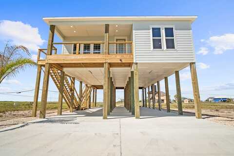 632 Northwest Drive, Rockport, TX 78382