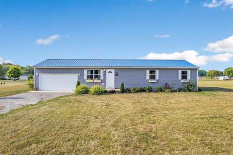 2613 Little Creek Road, Frankfort, OH 45628