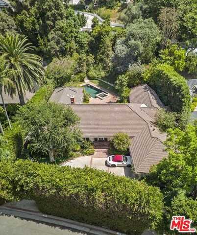 1142 San Ysidro Dr, Beverly Hills, CA 90210