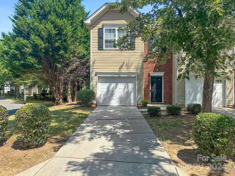 7737 Abigail Glen Drive, Charlotte, NC 28212