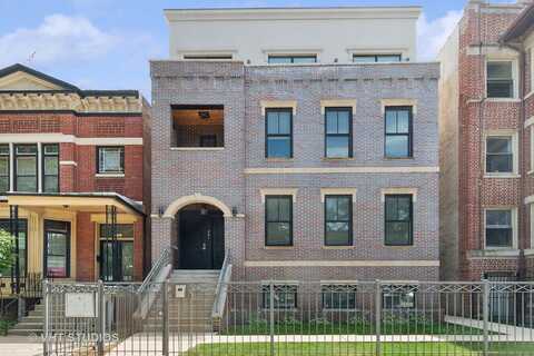 441 E. Oakwood Boulevard, Chicago, IL 60653