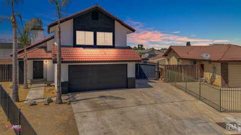 4713 Gardenwood Ln Lane, Bakersfield, CA 93309