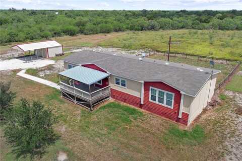 654 County Road 151 Circle, George West, TX 78022