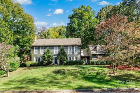 1740 8th Street Drive NW, Hickory, NC 28601