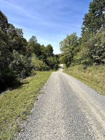 White Hollow Rd, Patriot, OH 45658