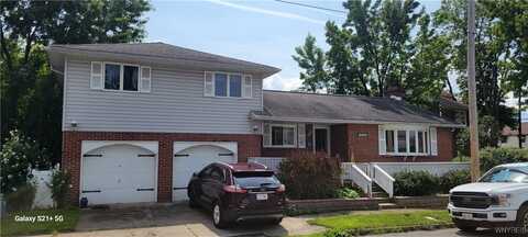 8003 Edison Avenue, Niagara Falls, NY 14304