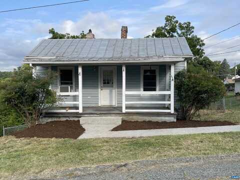 208 MYRTLE ST, STAUNTON, VA 24401