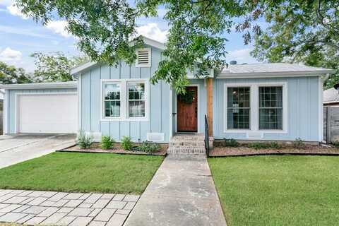 915 Bell St, Fredericksburg, TX 78624