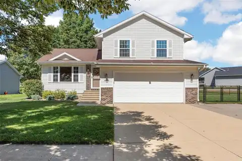 1995 Parkland Drive, Ely, IA 52227