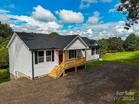 7 Greenridge Road, Weaverville, NC 28787