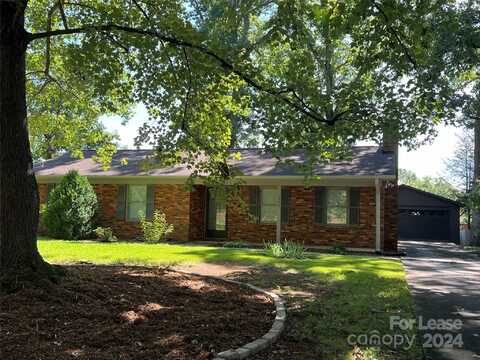 209 Mitchell Avenue, Statesville, NC 28677