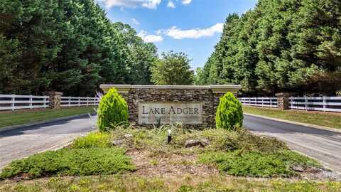 Ostin Creek Trail lot: 2 F-3 S.1, Mill Spring, NC 28756
