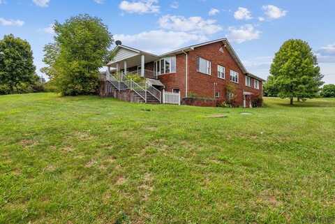 121 Meadow View Lane, Ebensburg, PA 15931