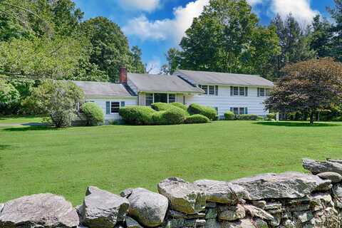 24 Easton Road, Westport, CT 06880