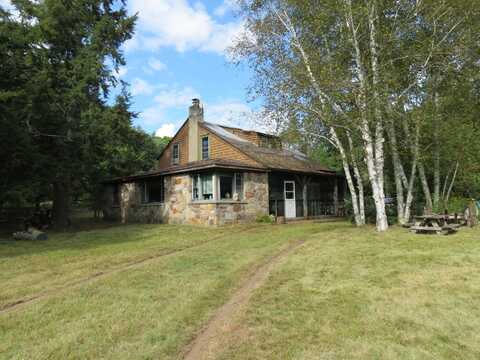 87 Trumbulls Road, Upper Jay, NY 12987