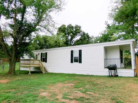 1444 N AR-103, Green Forest, AR 72638