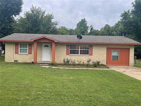 213 Sanders AVE, Springdale, AR 72764