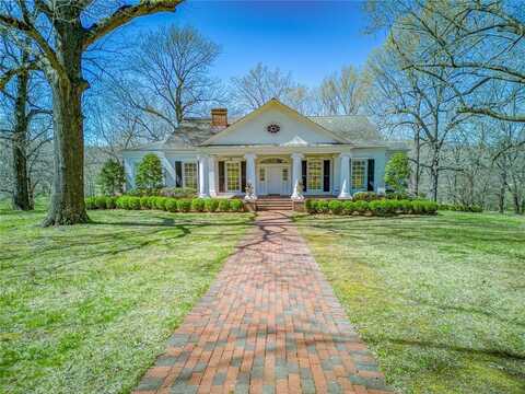 1 Meriwether Pond, Harrison, AR 72601