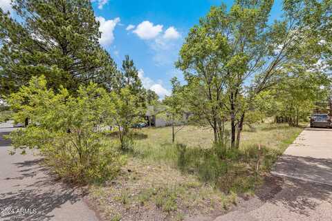 261 W OAK Avenue, Flagstaff, AZ 86001