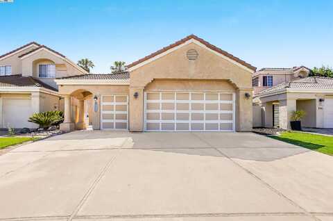 1952 Cherry Hills Drive, Discovery Bay, CA 94505